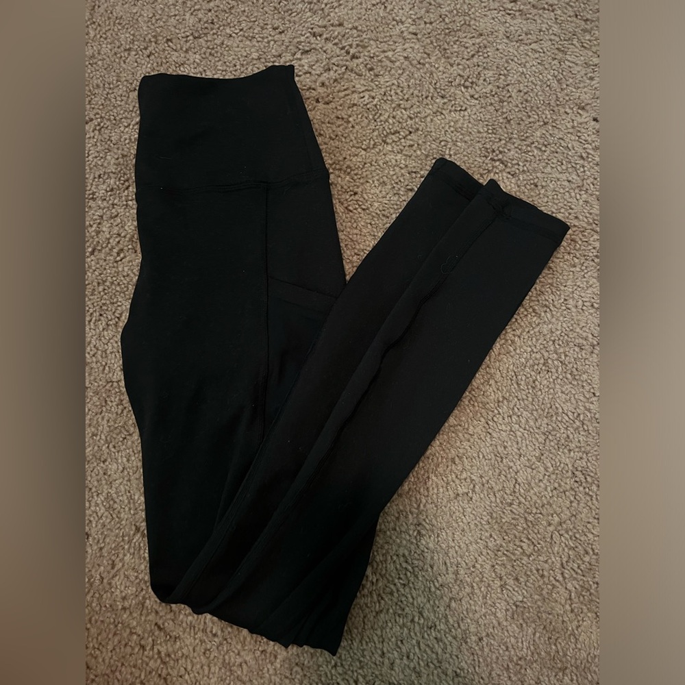 FABLETICS LEGGINGS WITH POCKETS